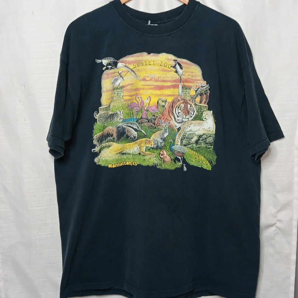 Sunset Zoo  2004  almost vintage T-shirt